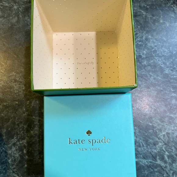 NWT Kate Spade Silver Stainless Steel Watch - Picture 7 of 9